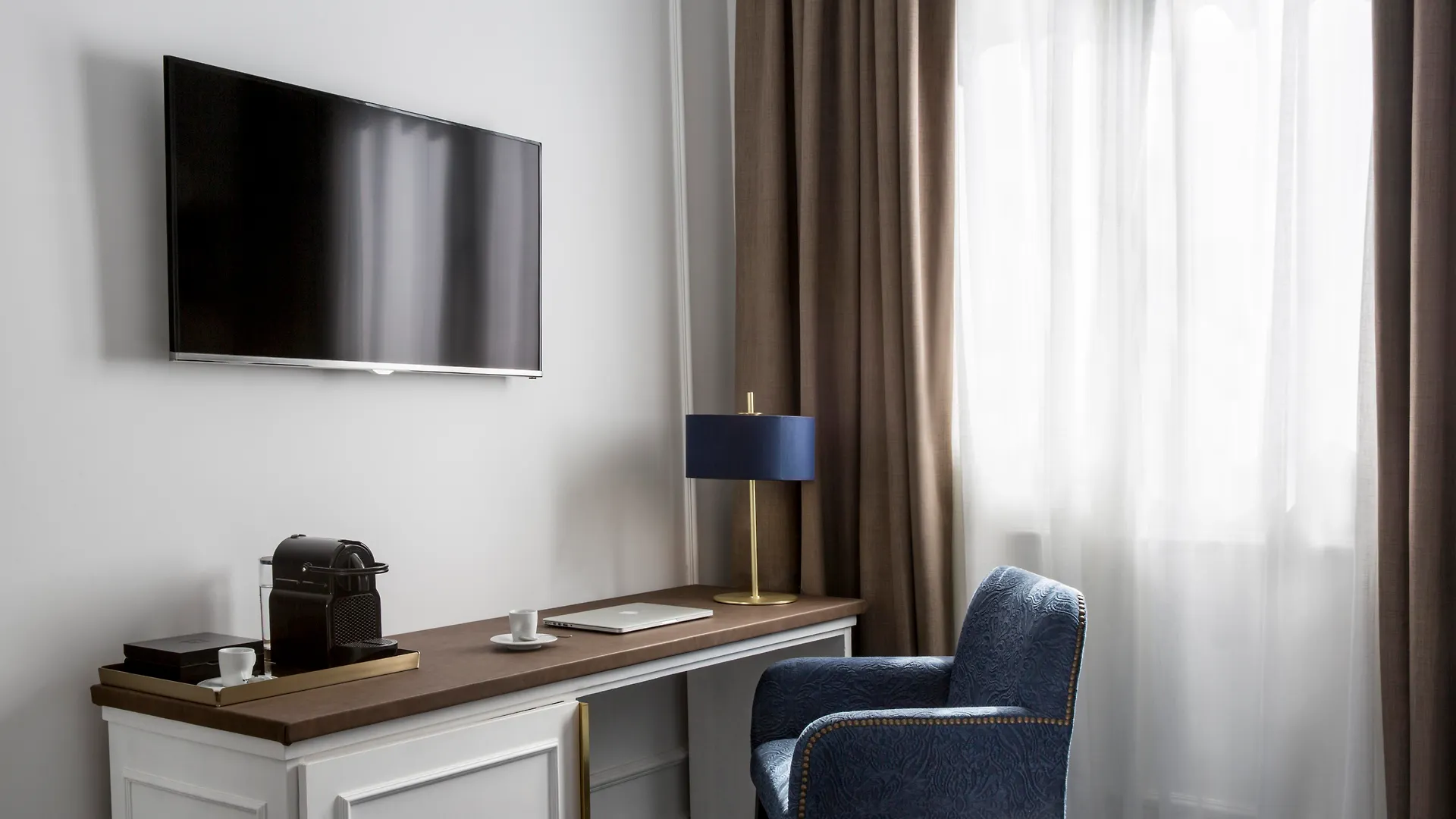 Hotel Midmost Barcelona
